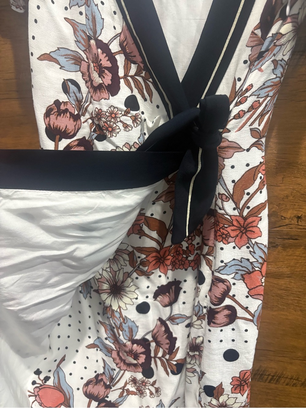 Maeve Aubrey Wrap Dress Size 6 - Picture 8 of 12